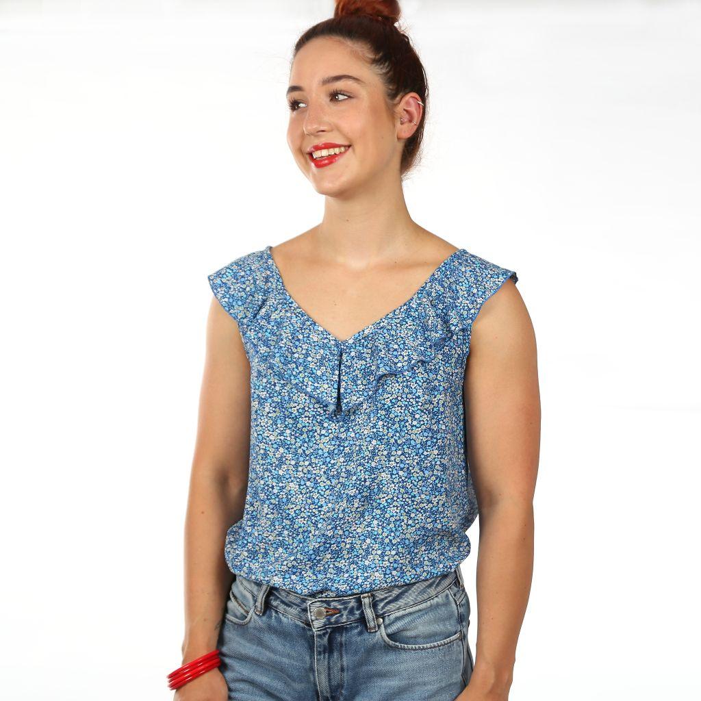 Papierschnittmuster Top mit V-Volant Frau Lydia XS-XXL